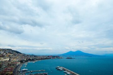 Napoli panorama con il Vvesuvio